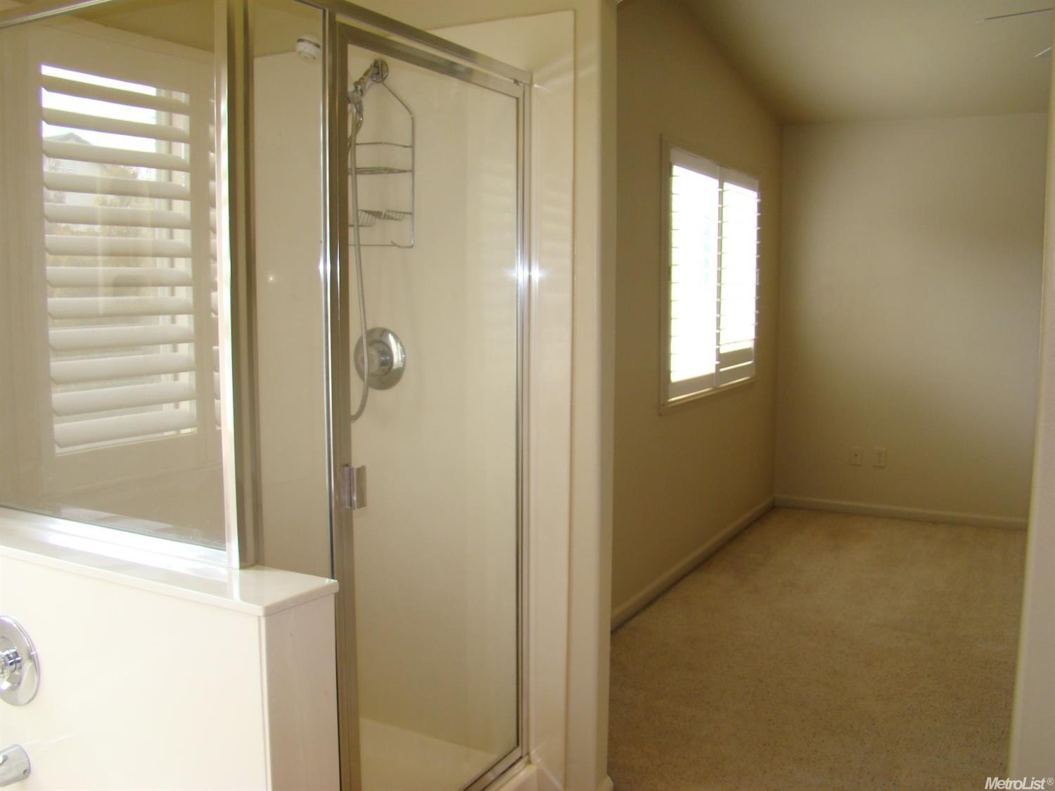 4000 Divan Ct, Modesto, CA 95356 photo 9