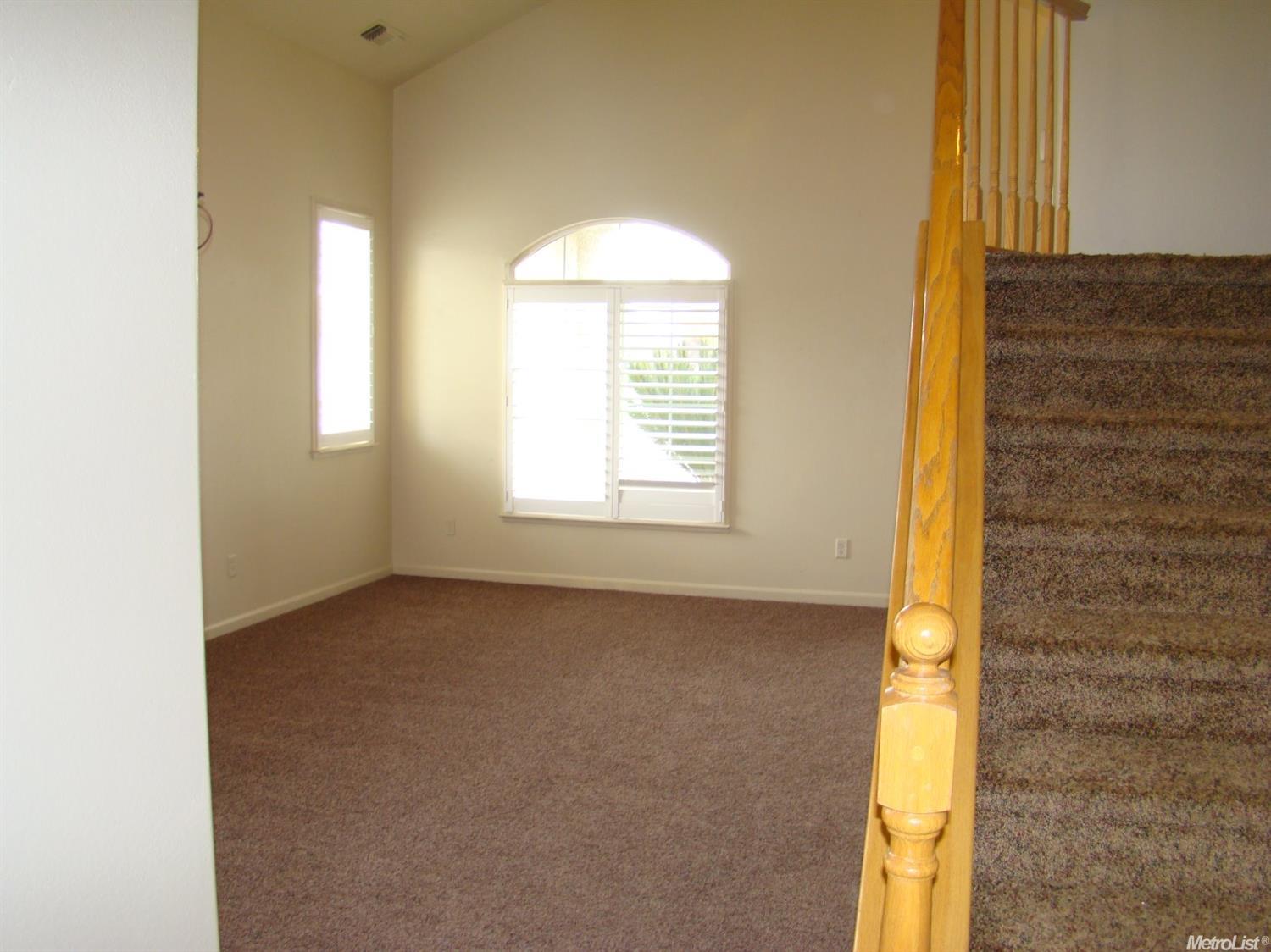 4000 Divan Ct, Modesto, CA 95356 photo 4