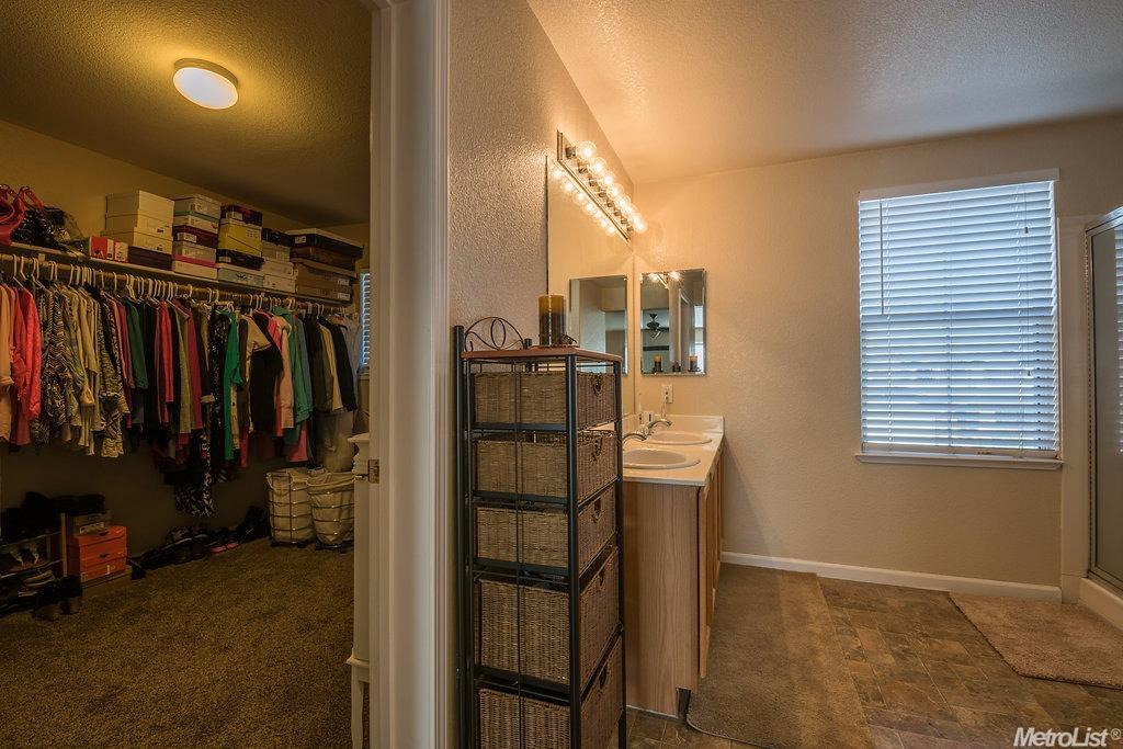 1990 Passages St, Manteca, CA 95336 photo 18