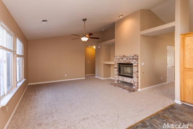 5920 Huntley Ct, Riverbank, CA 95367 photo 4