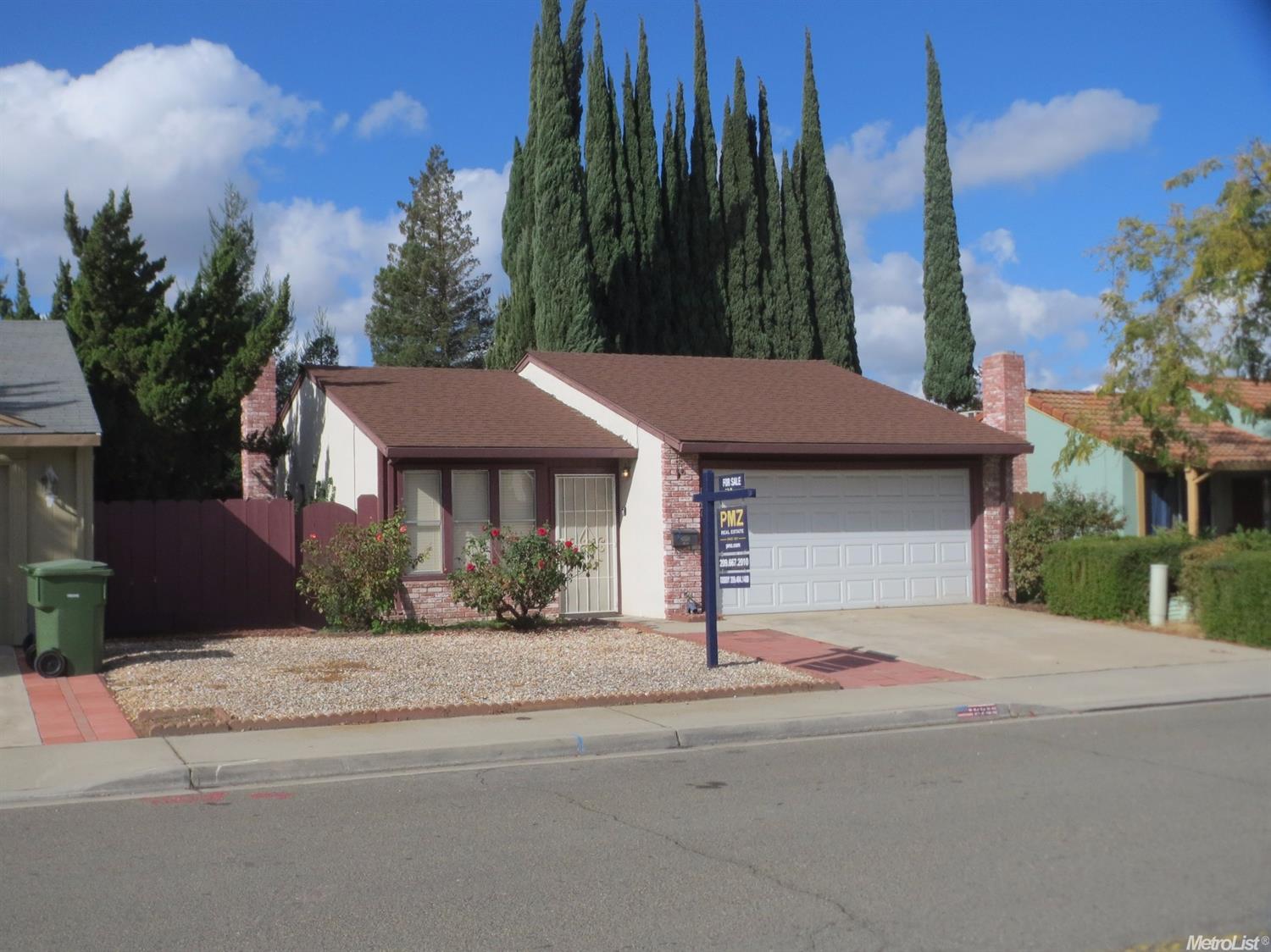 1321 N Mitchell Ave, Turlock, CA 95380 photo 2