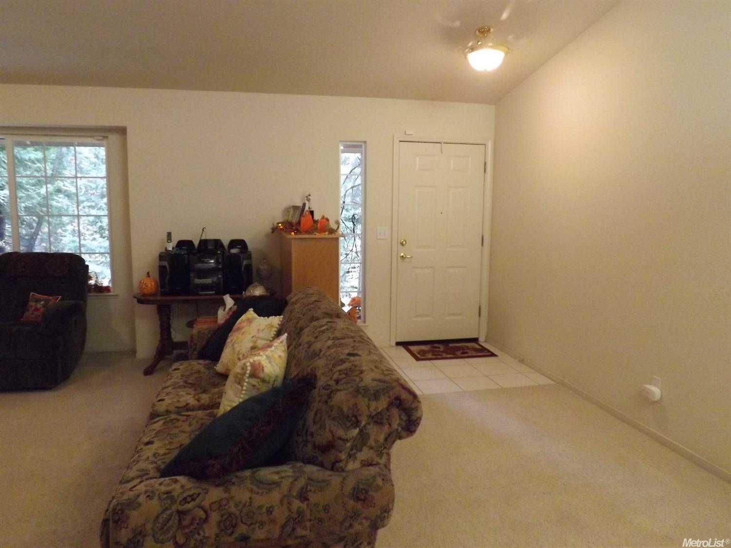 2740 Maple Dr, Pollock Pines, CA 95726 photo 9