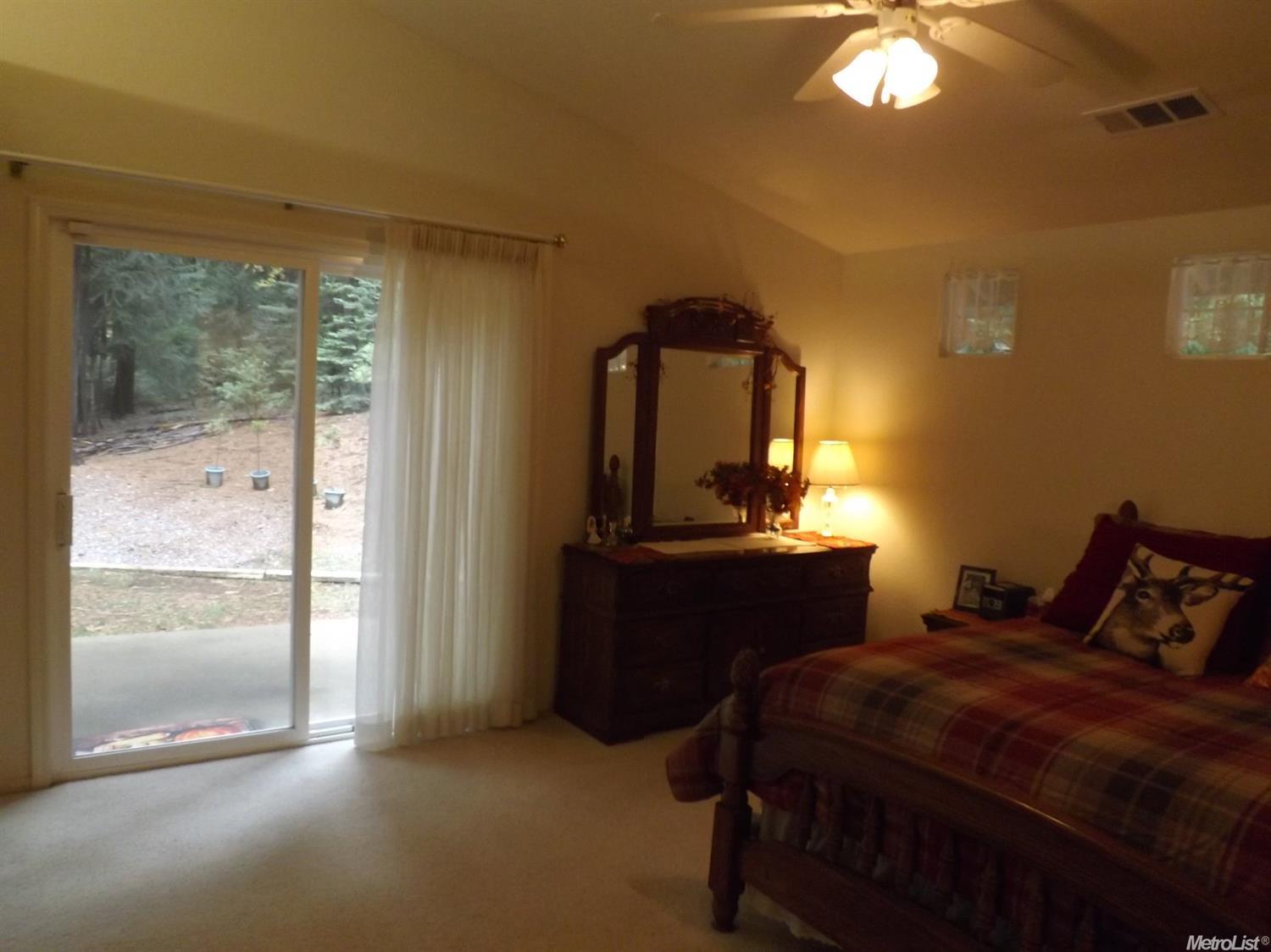 2740 Maple Dr, Pollock Pines, CA 95726 photo 14