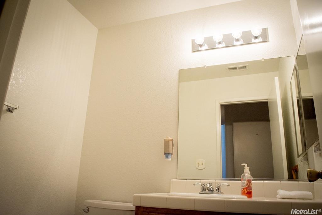 1408 Hackett Rd, Ceres, CA 95307 photo 10