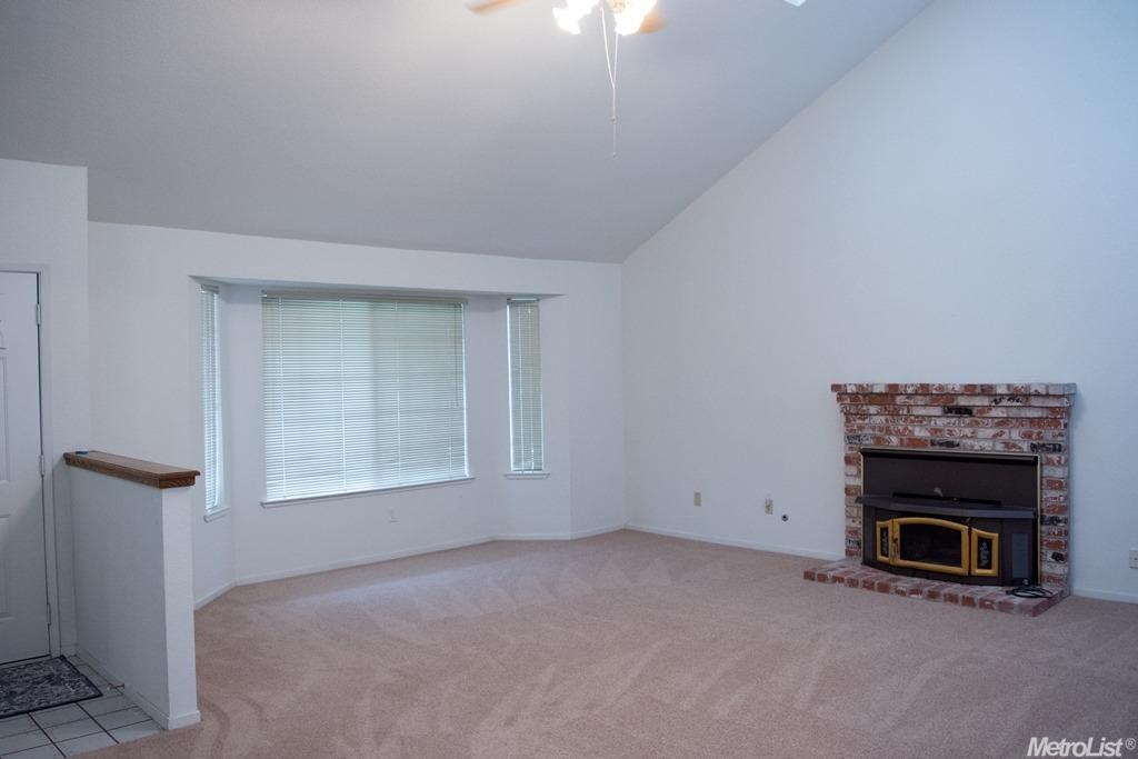 1408 Hackett Rd, Ceres, CA 95307 photo 2