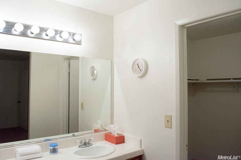 1408 Hackett Rd, Ceres, CA 95307 photo 7