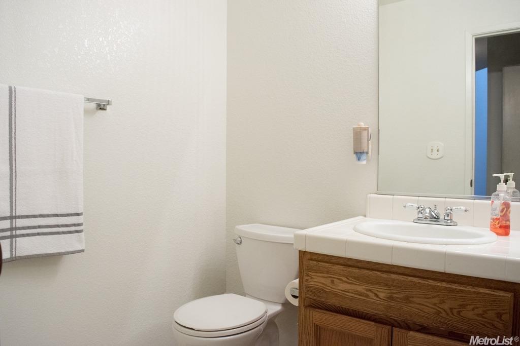 1408 Hackett Rd, Ceres, CA 95307 photo 11