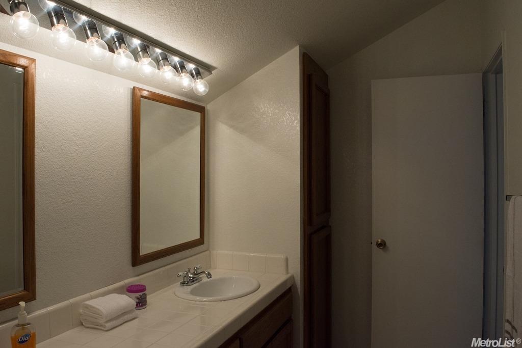 1408 Hackett Rd, Ceres, CA 95307 photo 14