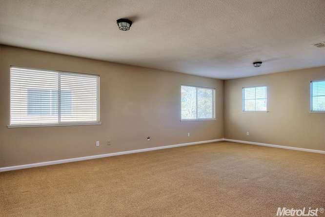 1340 Whispering Wind Dr, Tracy, CA 95377 photo 10