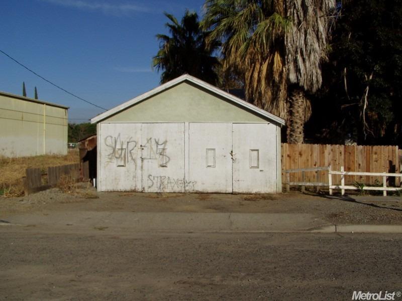 238 3 Rd St, Gustine, CA 95322 photo 1