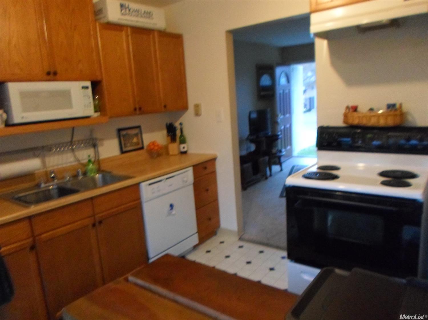 6221 Sutter Ave, Carmichael, CA 95608 photo 18