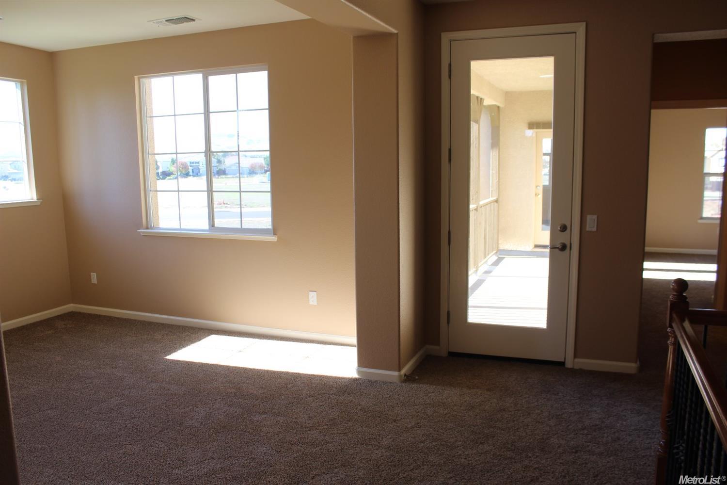 1110 Gerber Ct, Patterson, CA 95363 photo 4