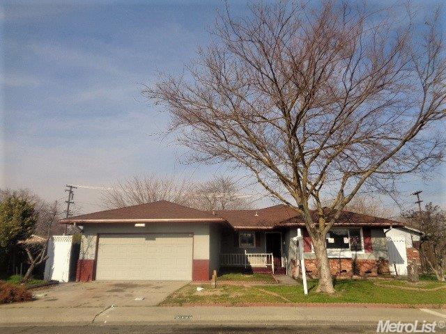 2133 Moran Ave, Modesto, CA 95354 photo 1