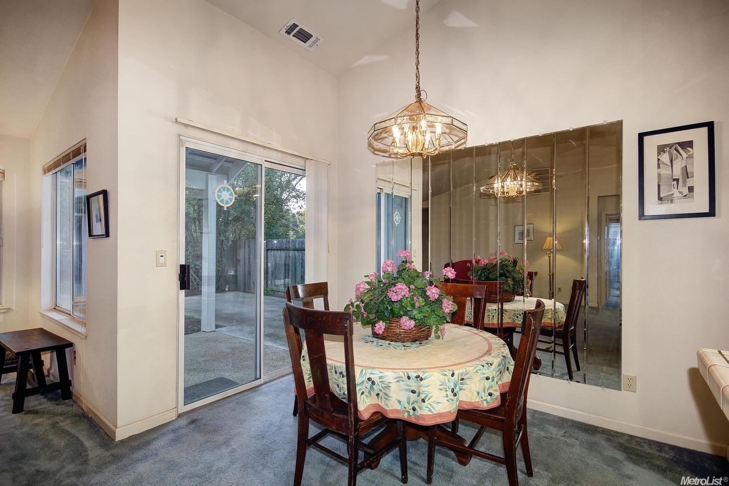 3121 Joellen Ct, Carmichael, CA 95608 photo 5