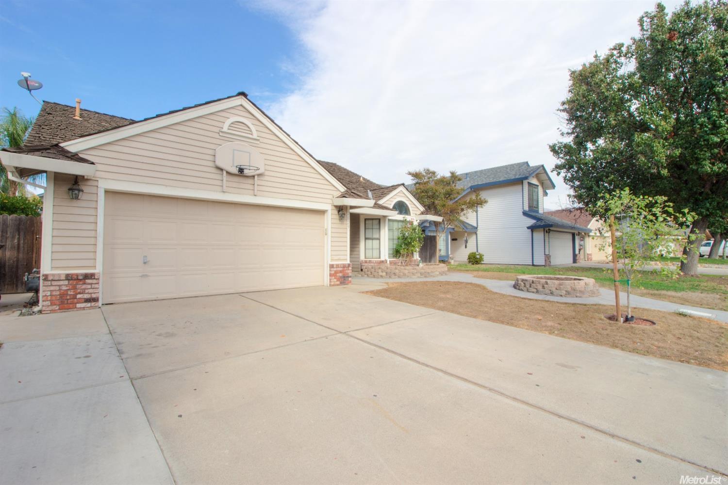 2029 Sheldon Dr, Modesto, CA 95350 photo 1