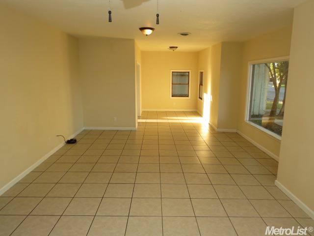 1110 E St, Williams, CA 95987 photo 3
