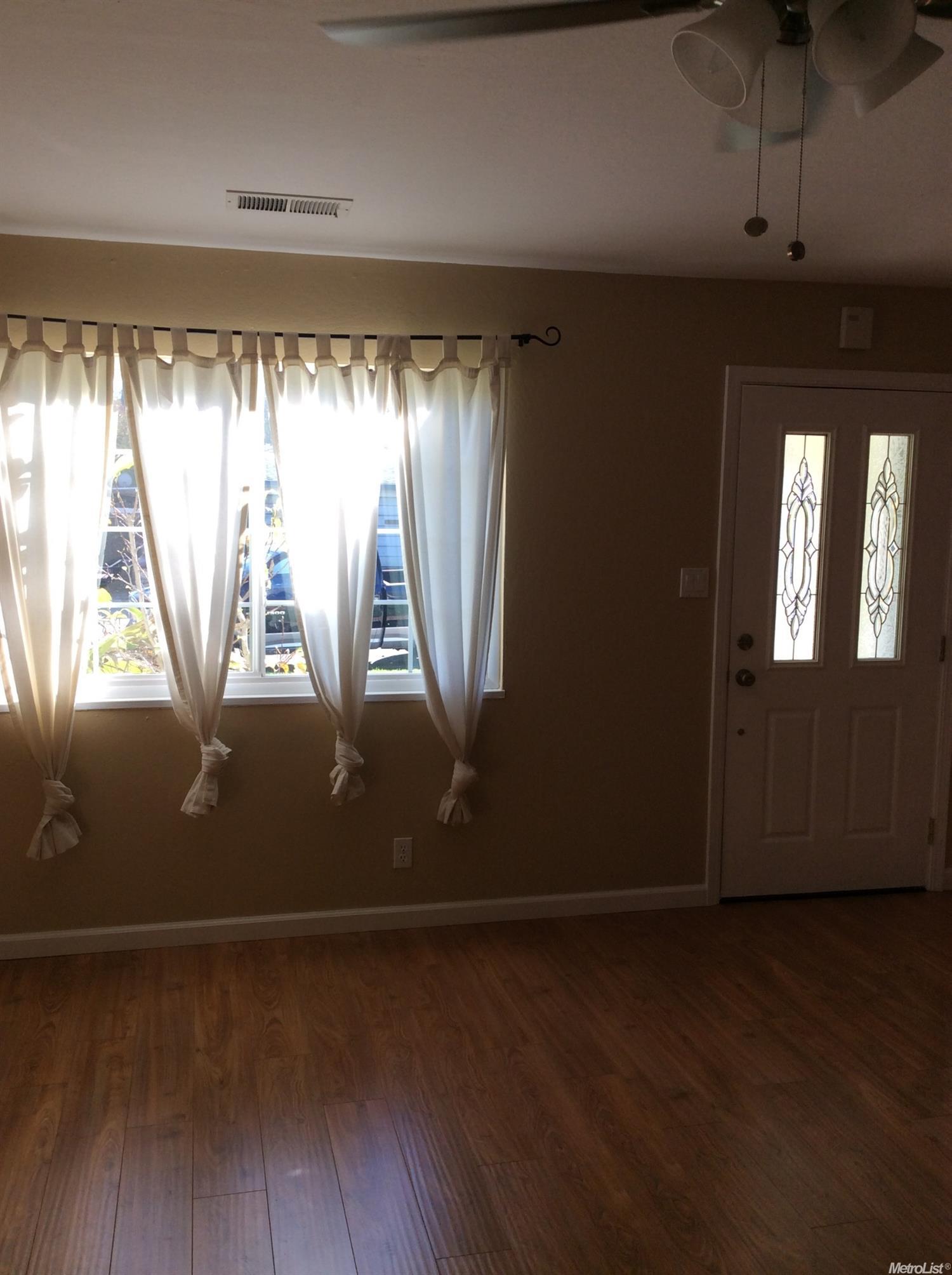 6469 Miles Ln, Carmichael, CA 95608 photo 6