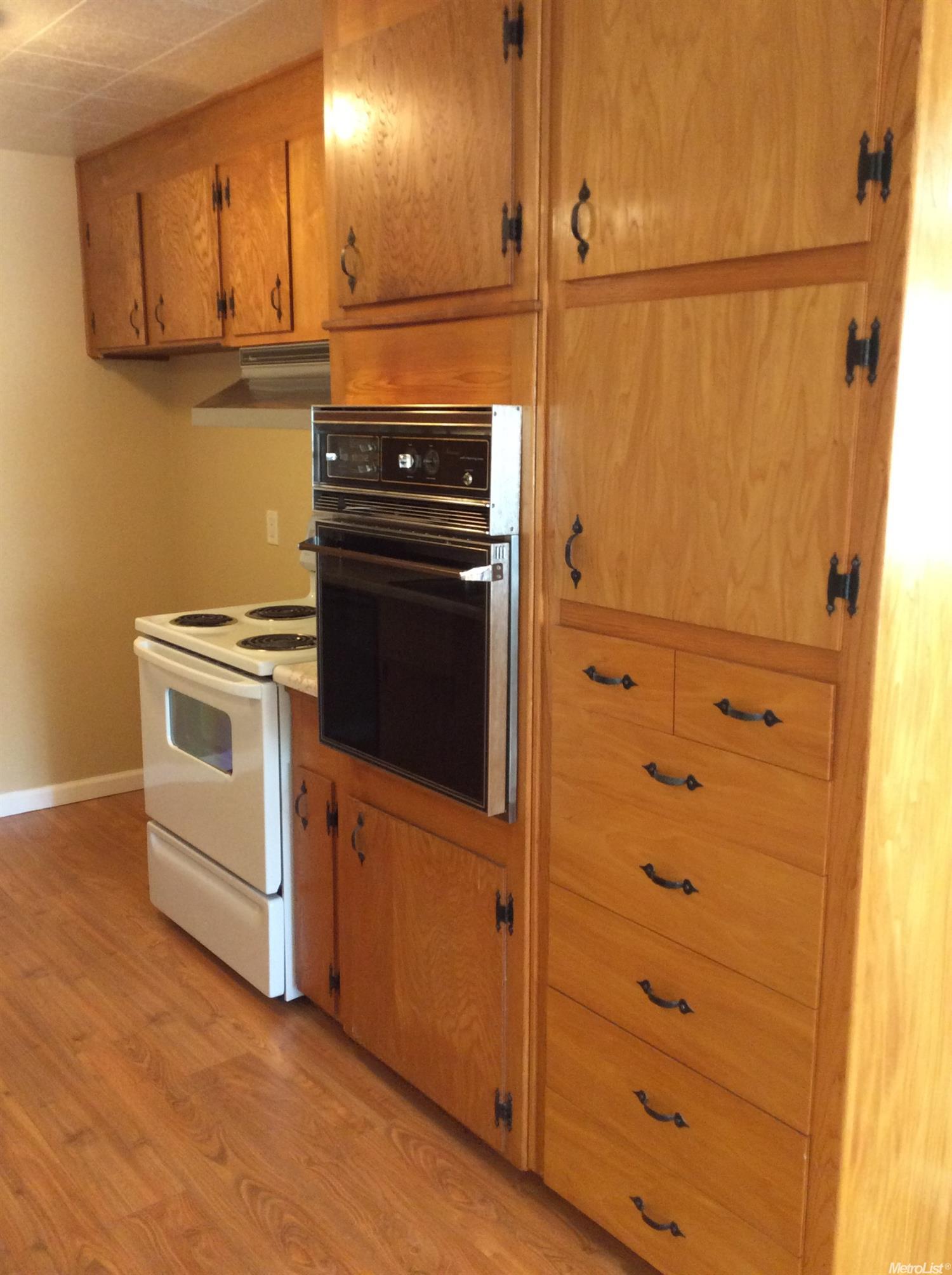 6469 Miles Ln, Carmichael, CA 95608 photo 5