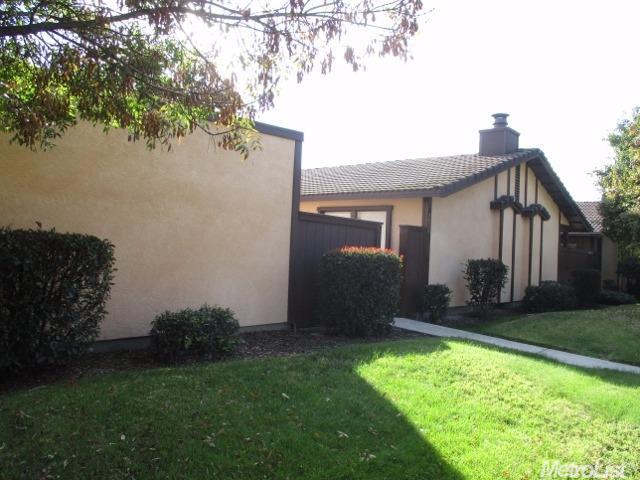 2032 Floyd Ave, Modesto, CA 95355 photo 2