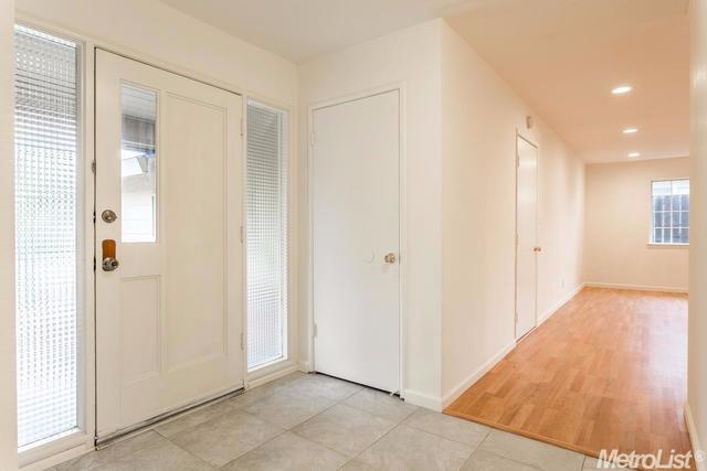 9092 Pershing Ave, Orangevale, CA 95662 photo 5