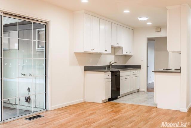 9092 Pershing Ave, Orangevale, CA 95662 photo 9