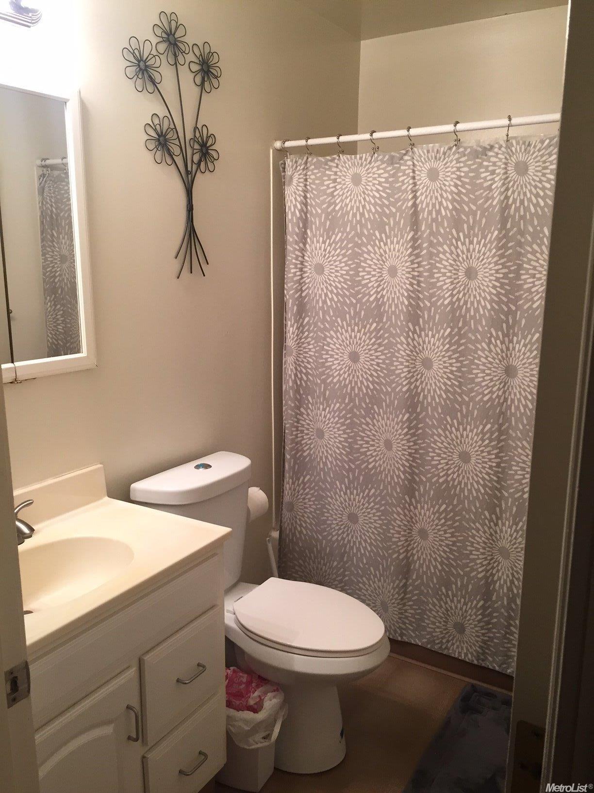 1522 Mitchell Dr, Escalon, CA 95320 photo 10
