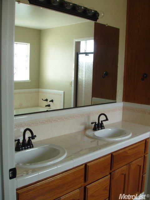 680 Meredith, Gustine, CA 95322 photo 15