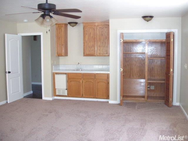 680 Meredith, Gustine, CA 95322 photo 11