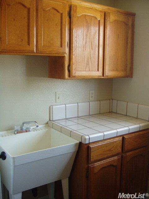 680 Meredith, Gustine, CA 95322 photo 8