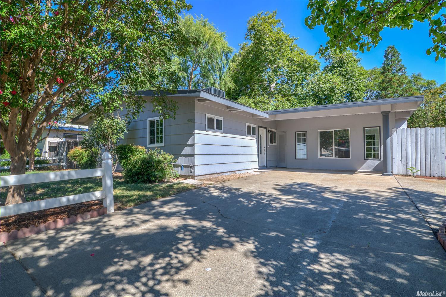 4833 Melvin Dr, Carmichael, CA 95608 photo 2