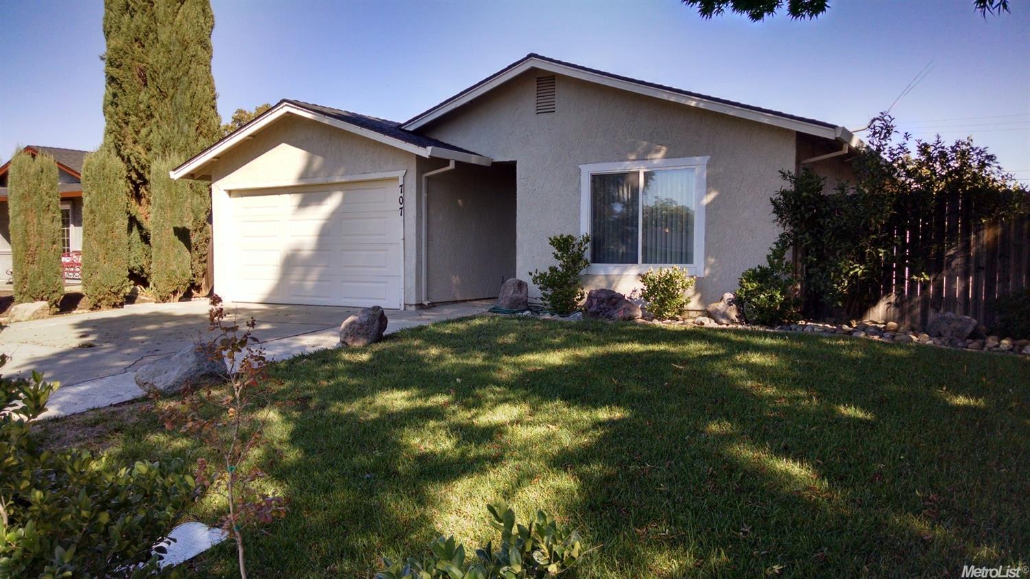 707 Valley Oak Dr, Winters, CA 95694 photo 1