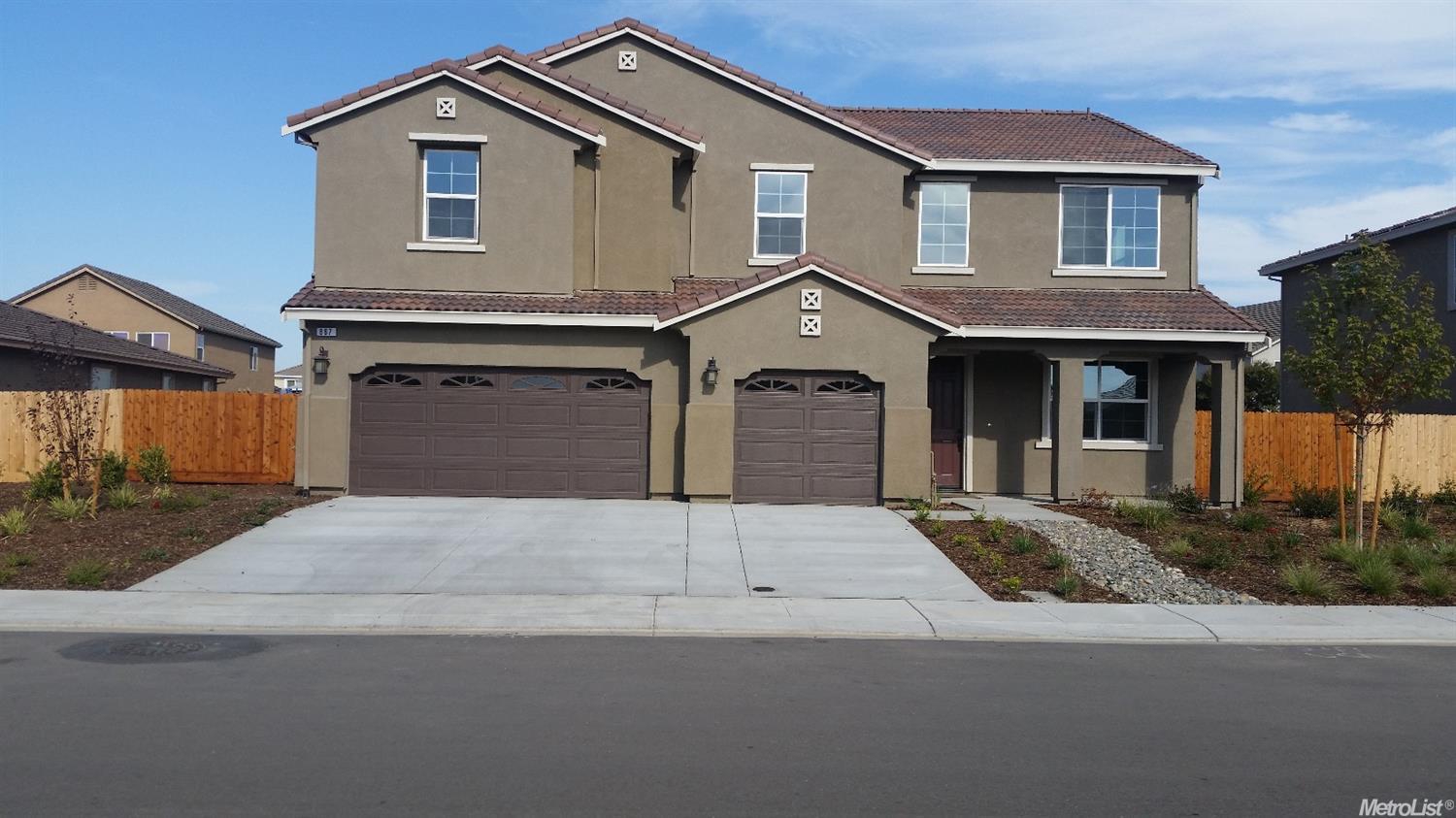 867 Emigrant St, Manteca, CA 95337 photo 1