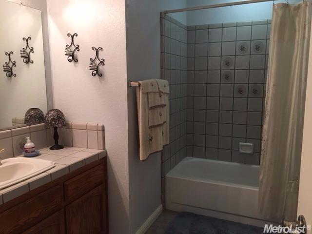 1817 Columbard Way, Modesto, CA 95351 photo 17