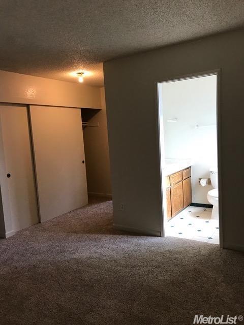 9137 Eaglepoint Ln, Stockton, CA 95210 photo 8