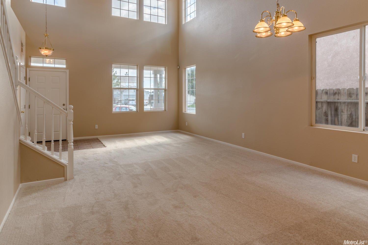 13731 Redstone St, Lathrop, CA 95330 photo 5
