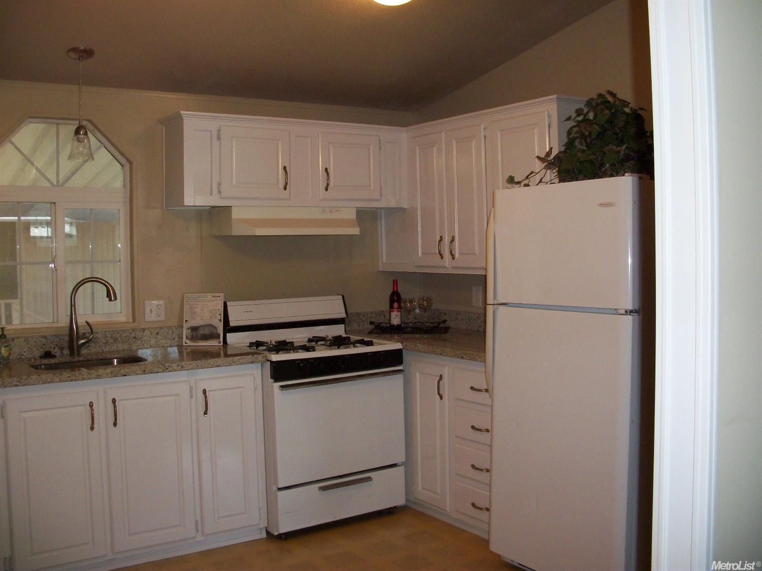 135 Via Flora, Olivehurst, CA 95961 photo 9