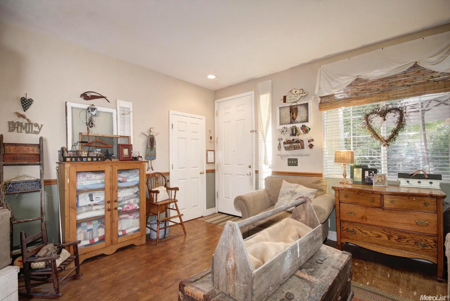 5713 River Birch Pl, Antelope, CA 95843 photo 9