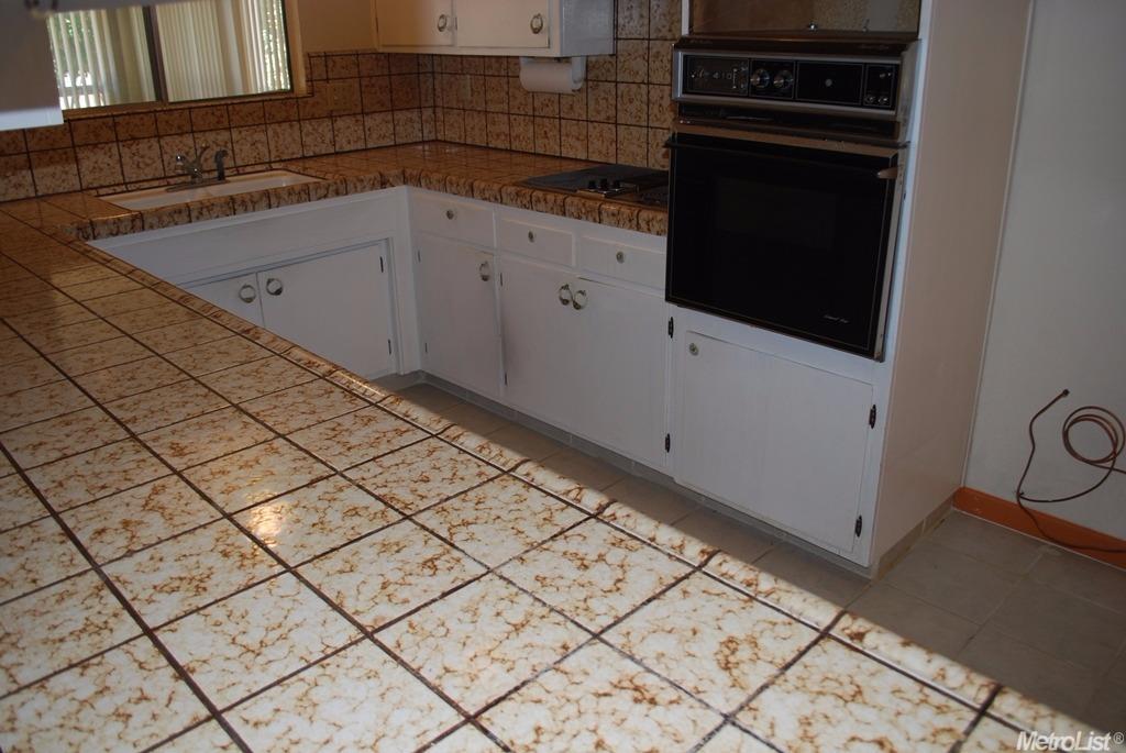 1925 E Orangeburg Ave, Modesto, CA 95355 photo 10