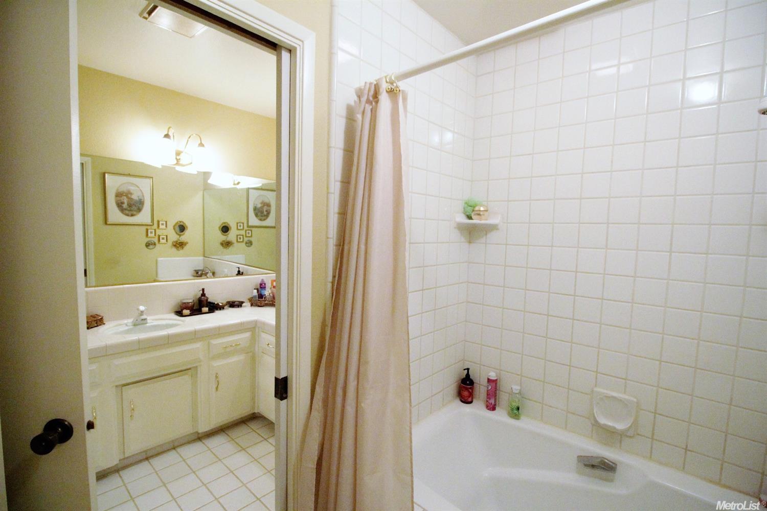 2104 Glasgow, Ceres, CA 95307 photo 15