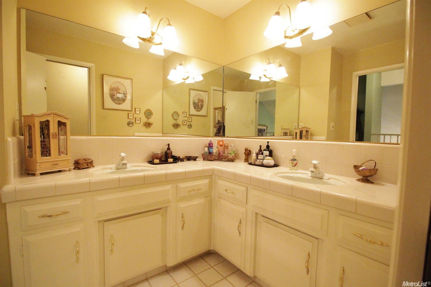2104 Glasgow, Ceres, CA 95307 photo 14