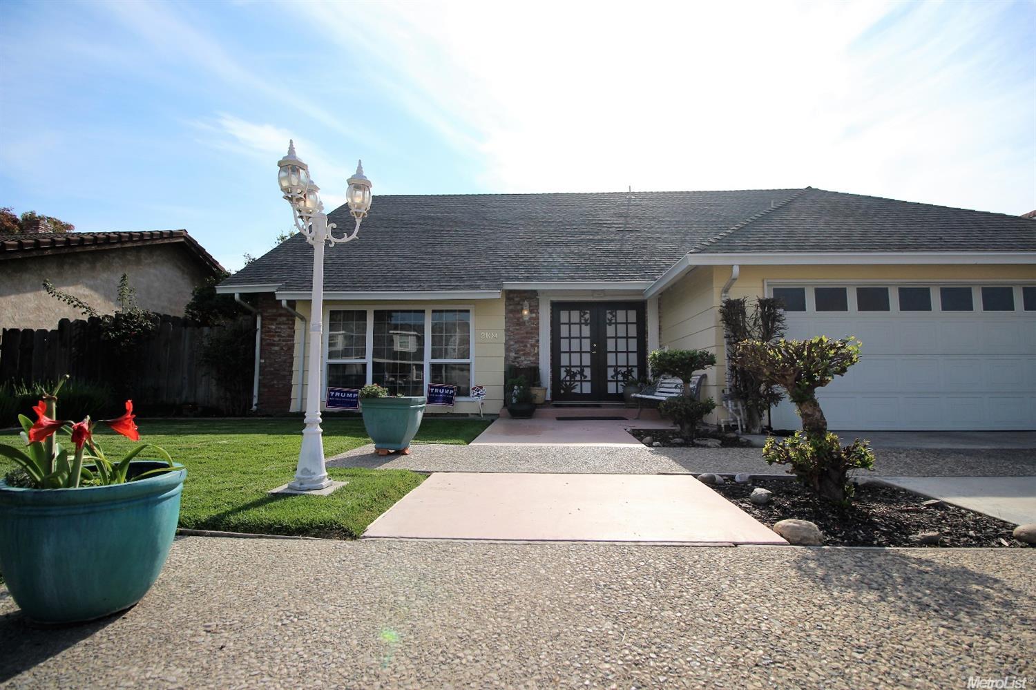 2104 Glasgow, Ceres, CA 95307 photo 2