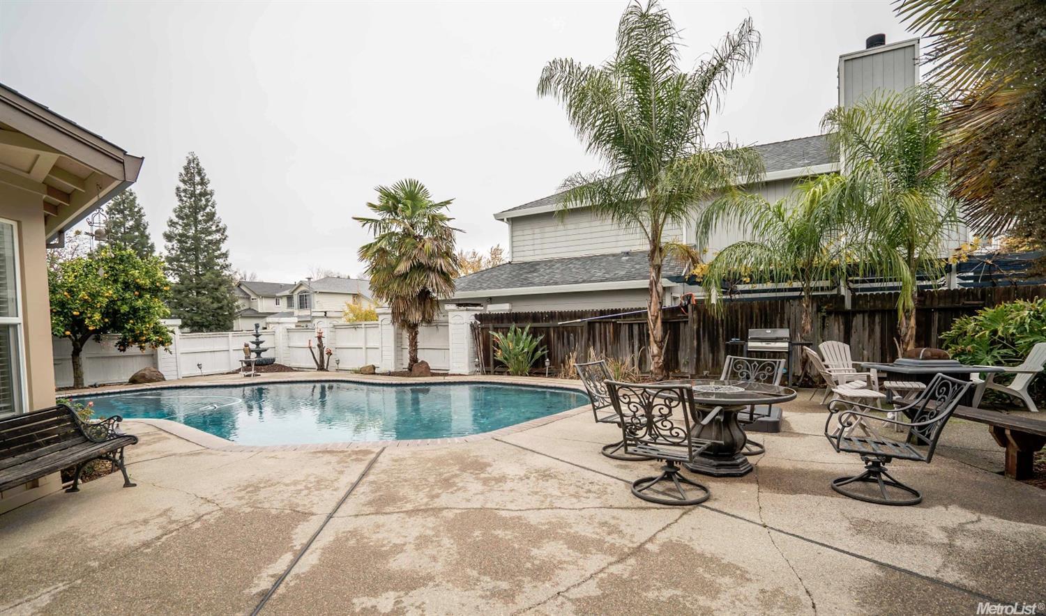8512 Journeys End Ct, Antelope, CA 95843 photo 32