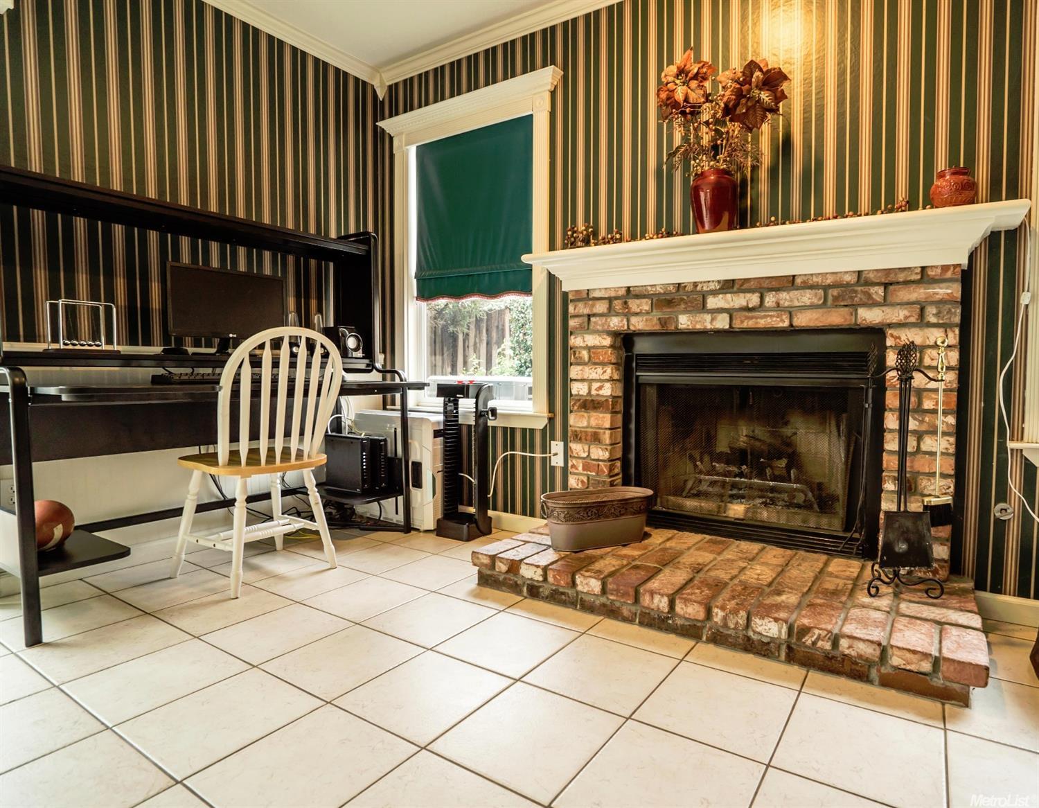 8512 Journeys End Ct, Antelope, CA 95843 photo 12