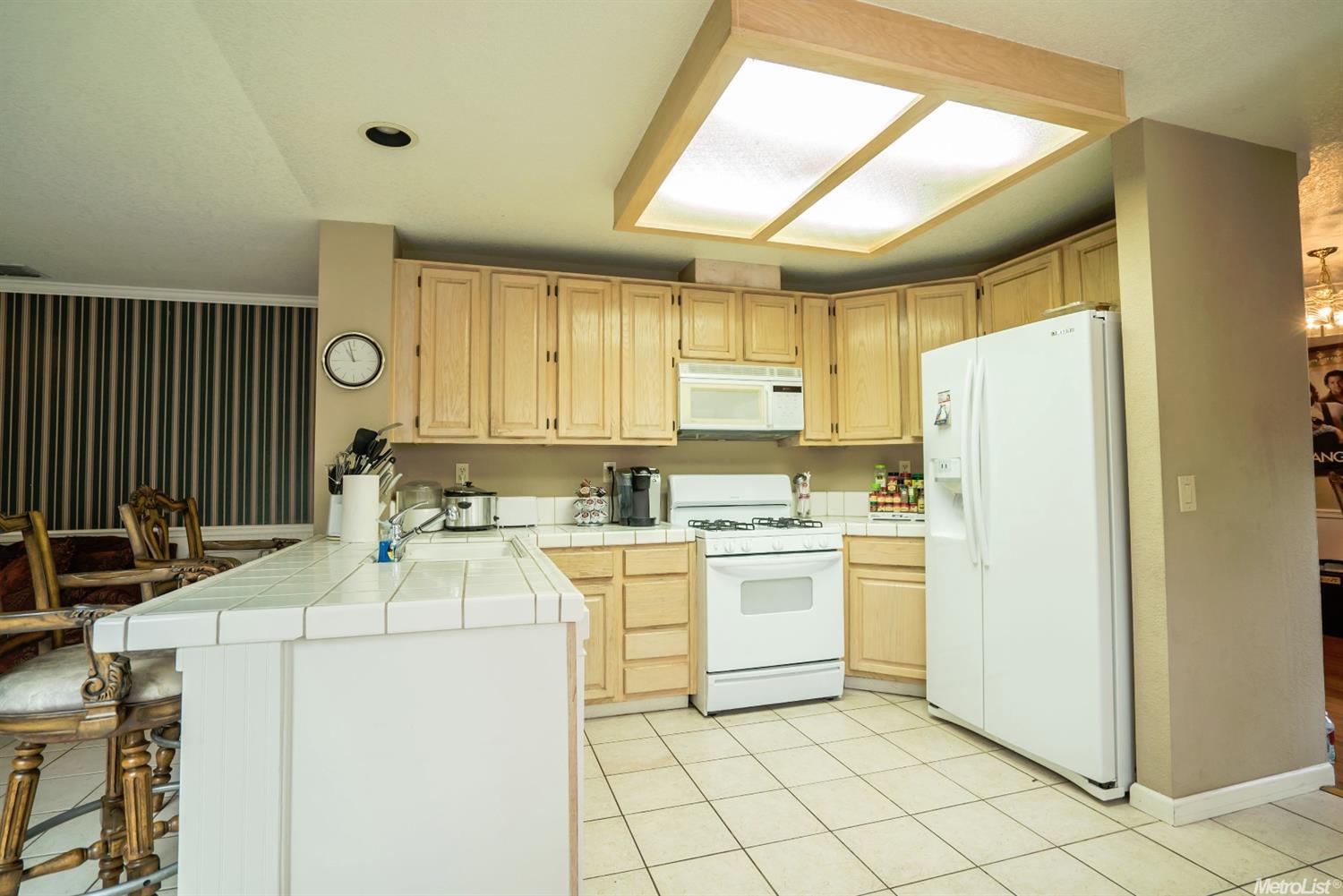 8512 Journeys End Ct, Antelope, CA 95843 photo 16