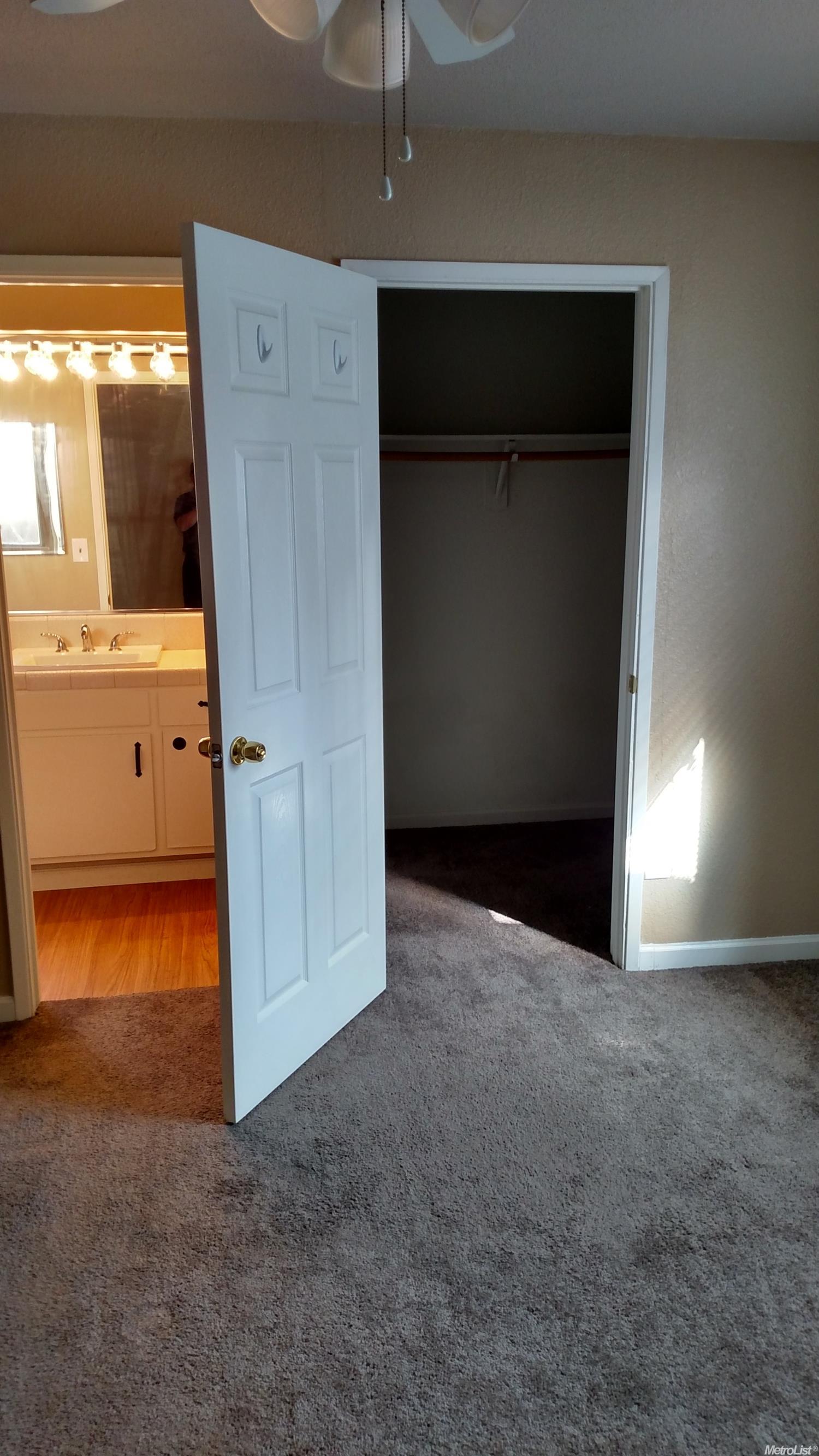 824 Cadillac Dr, Modesto, CA 95351 photo 8