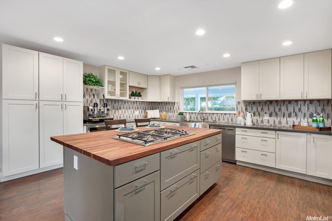 441 W Willow Tree Ln, Isleton, CA 95641 photo 8
