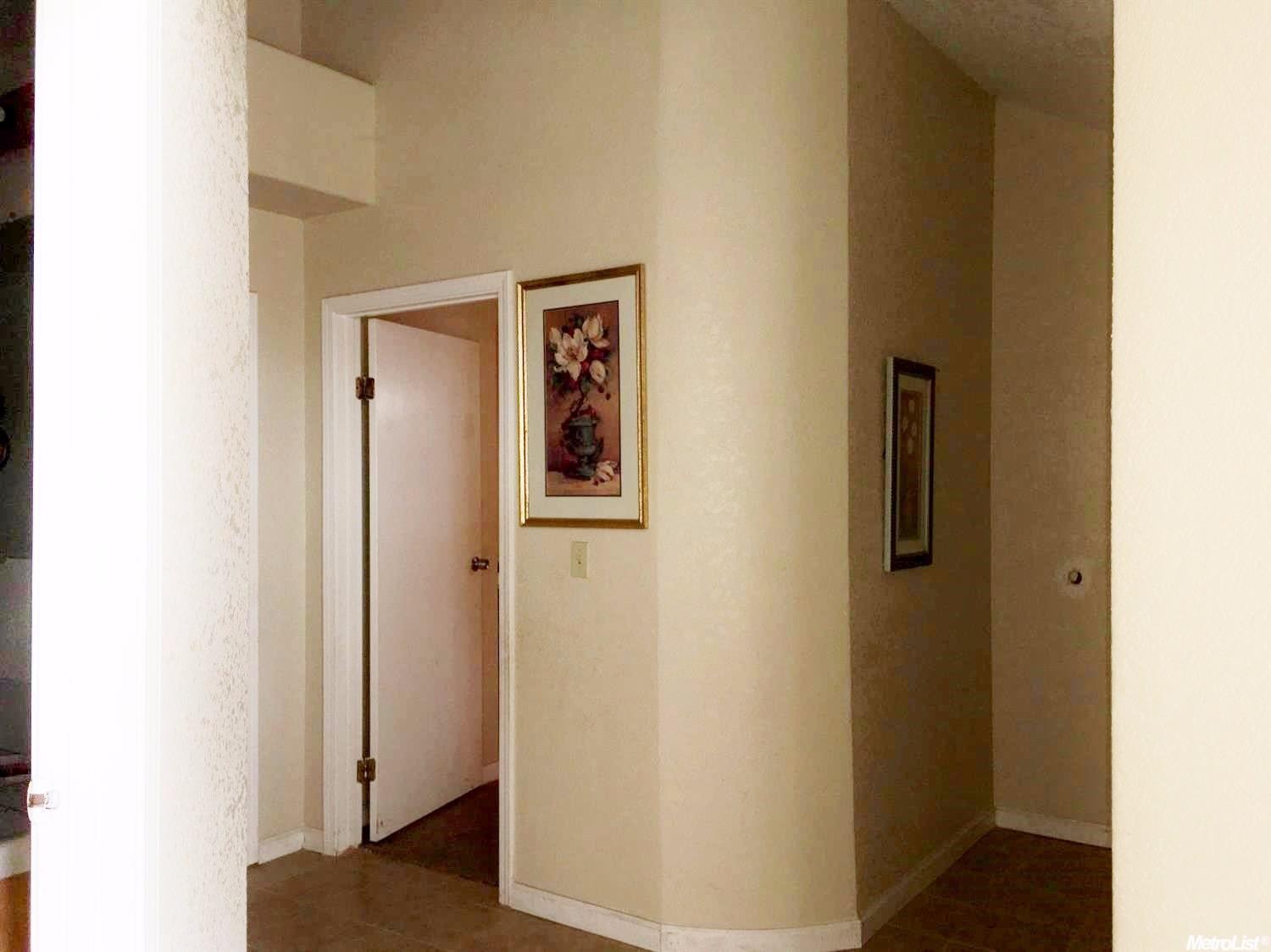 1327 Nadine Ave, Modesto, CA 95351 photo 4