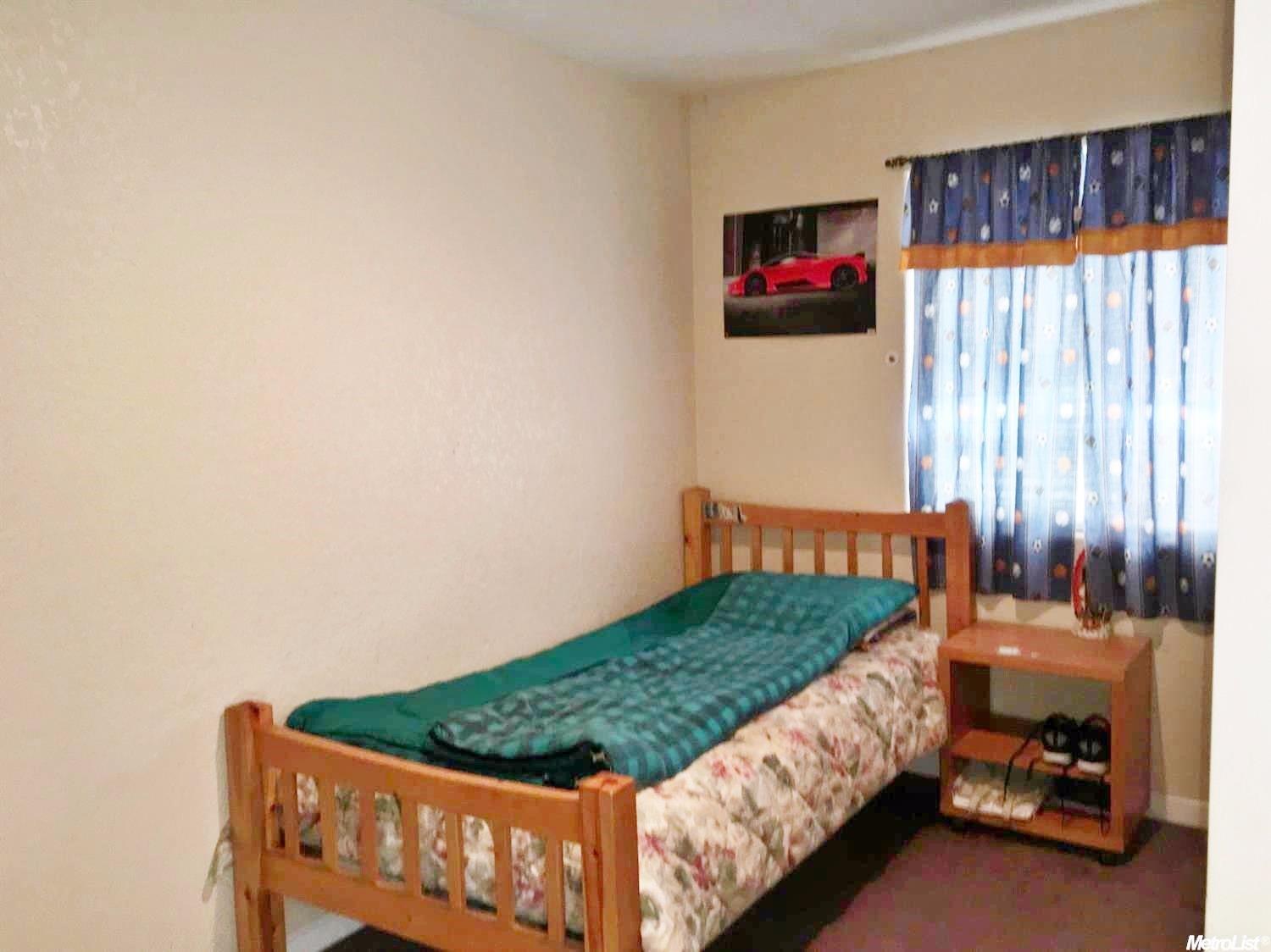 1327 Nadine Ave, Modesto, CA 95351 photo 7