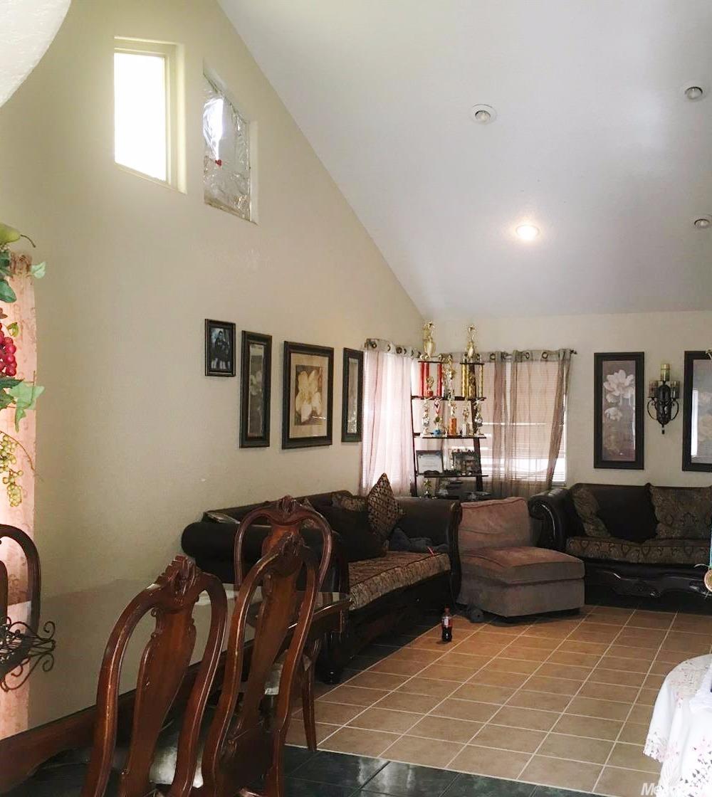 1327 Nadine Ave, Modesto, CA 95351 photo 3