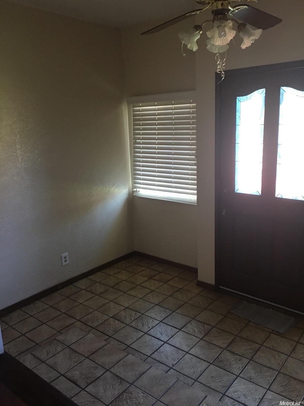 357 Charles Ave, Manteca, CA 95336 photo 7